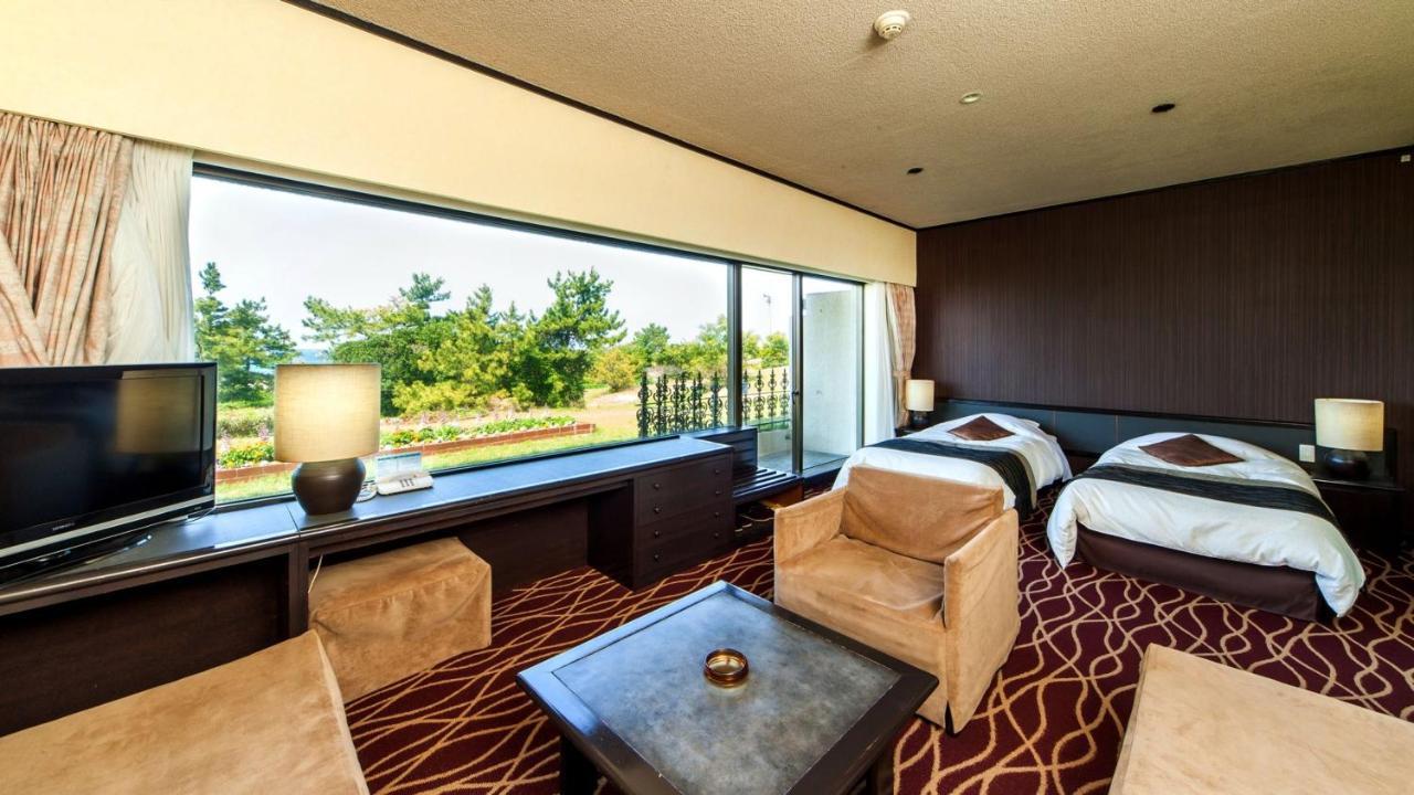 Takibe Hotel Nishinagato Resort מראה חיצוני תמונה